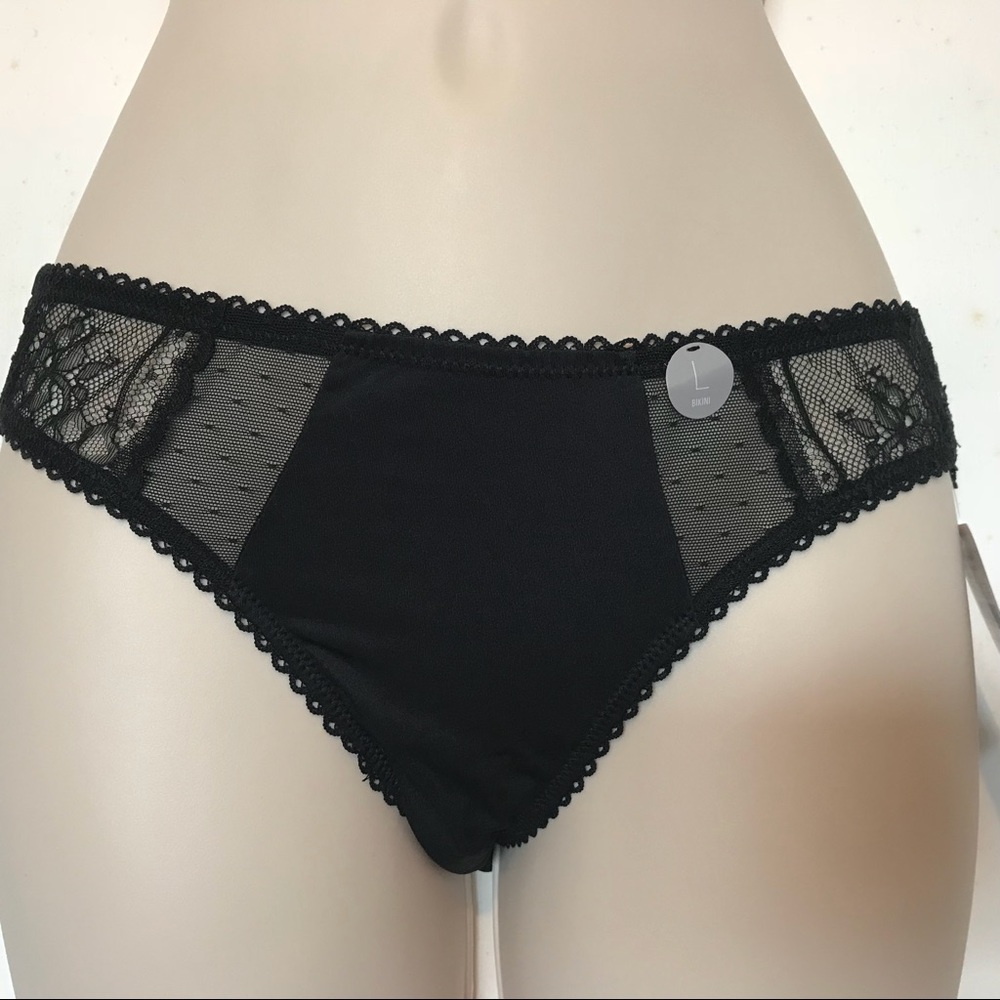 6IXTY8IGHT Black Lace Mesh Bikini Underwear